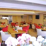 Asya Hotel 3*